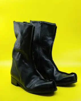 Leather Flat Boot - Black