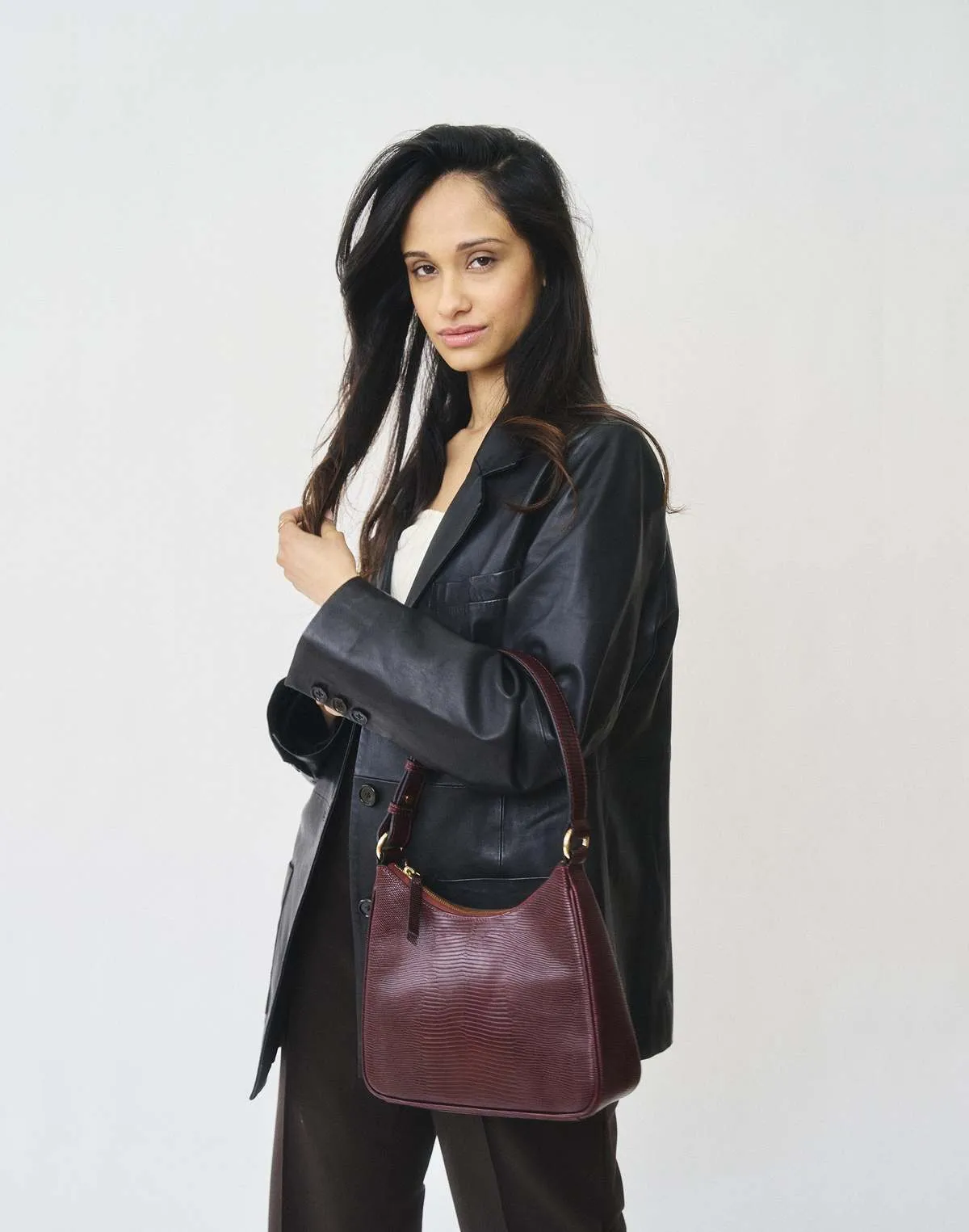 Luxe Medium Shoulder Bag 