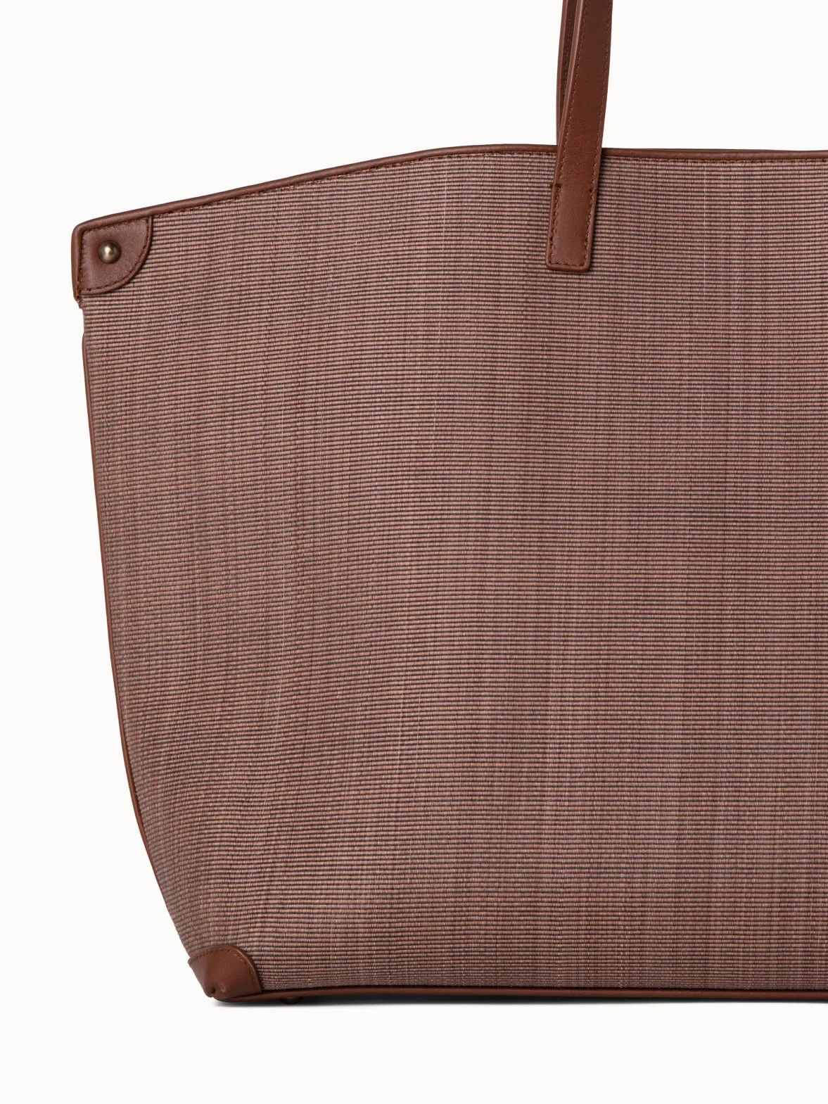 Medium Ai Shoulder Bag in Horsehair Fabric