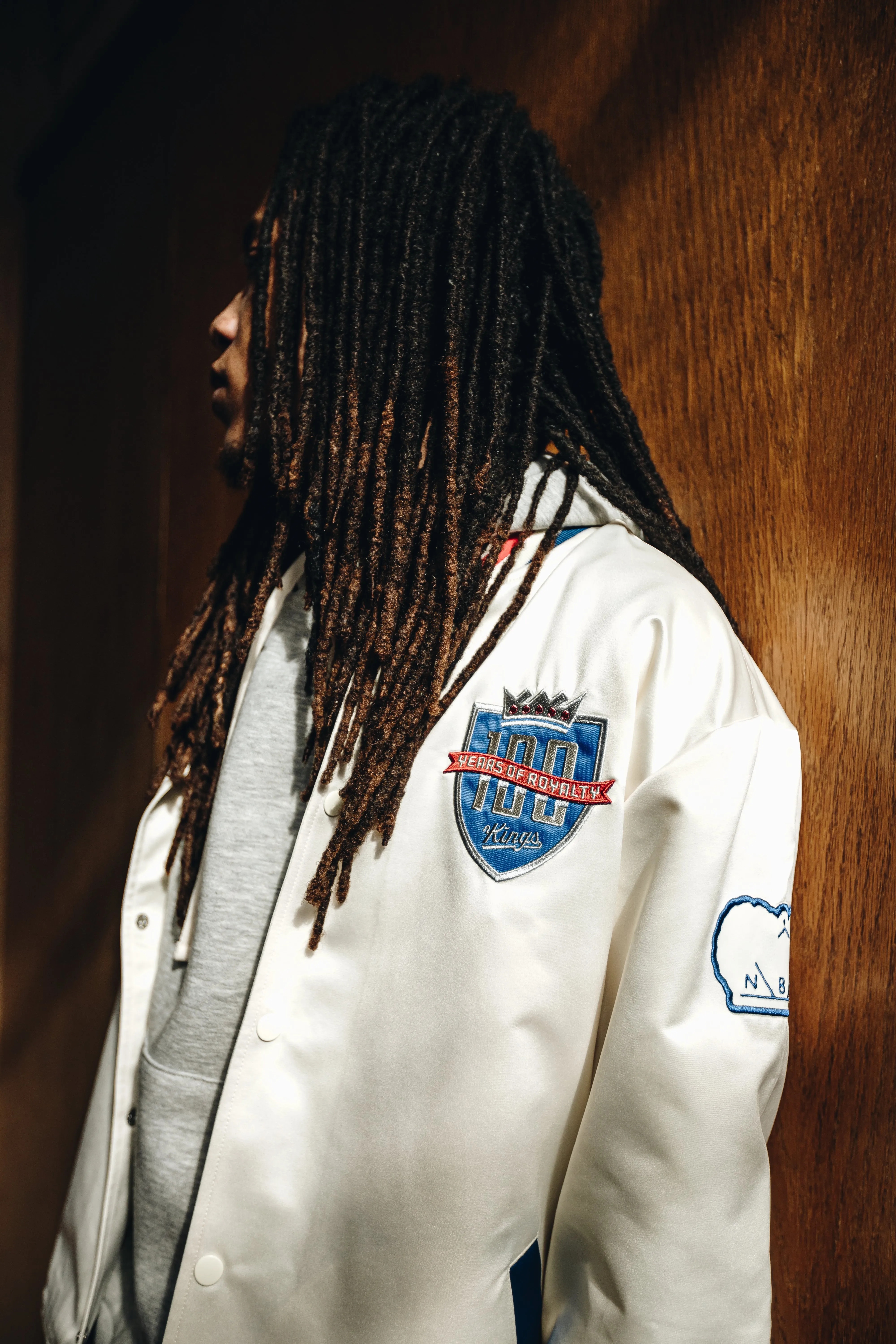    Mitchell & Ness      100 Years of Royalty Lightweight Satin Jacket   