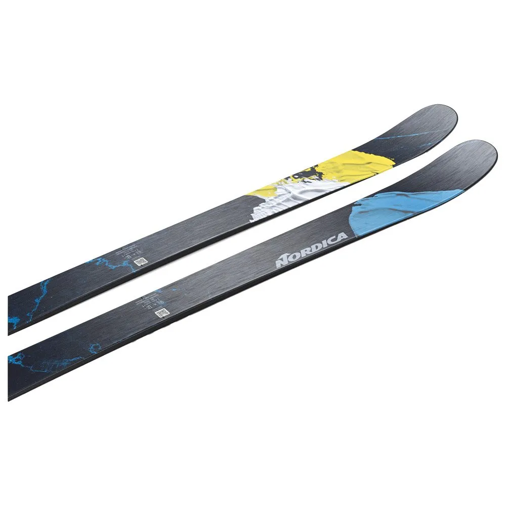 Ski Nordica ---Unleashed 90