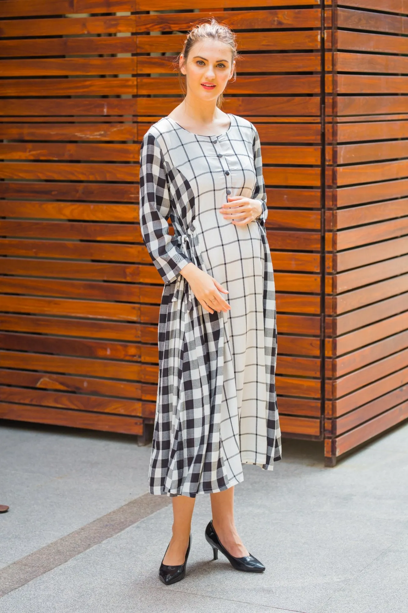 Universal Viscose Plaid Maternity & Nursing Dress