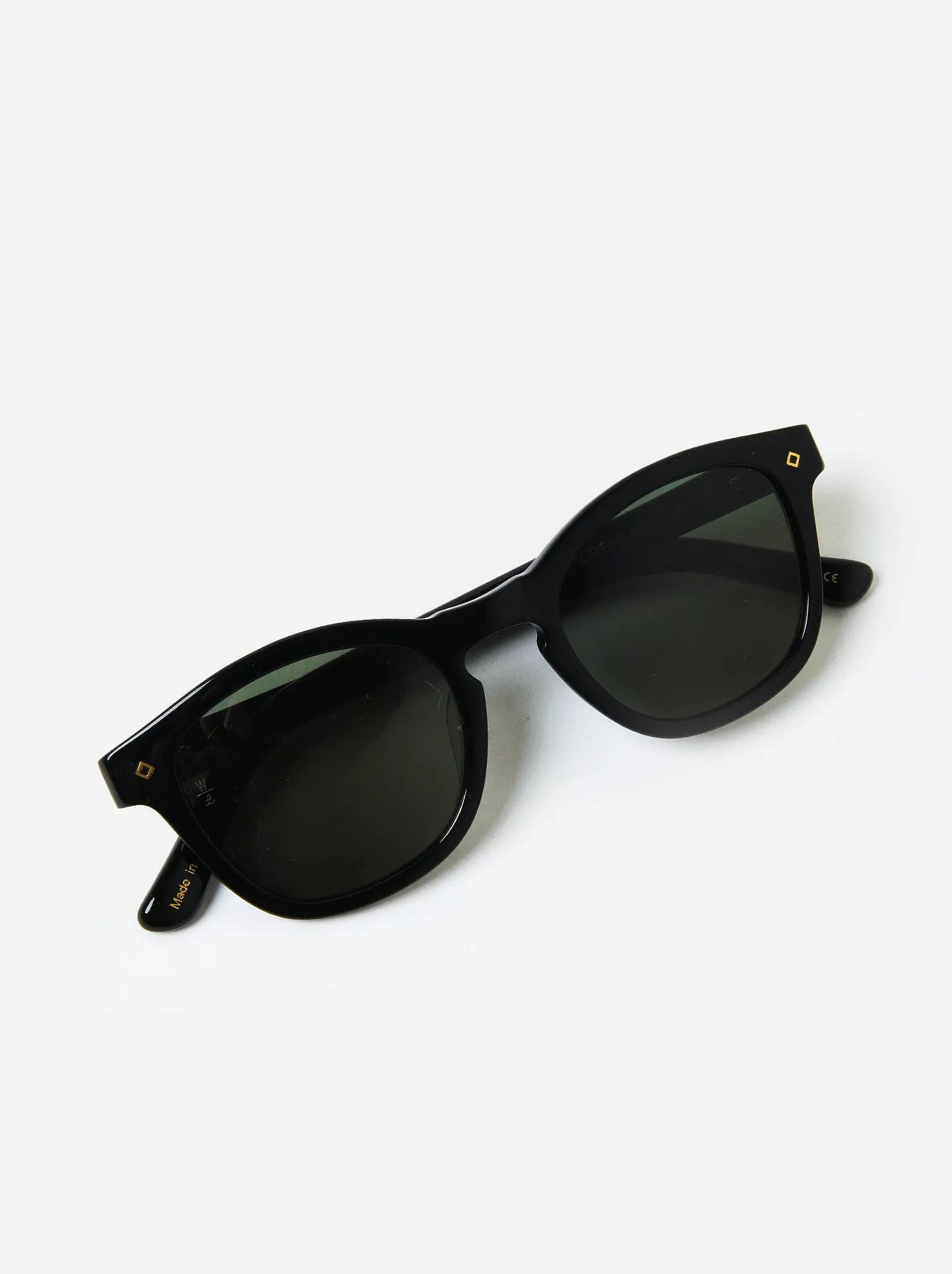     WONDERLAND SUN  Crestline Sunglasses    